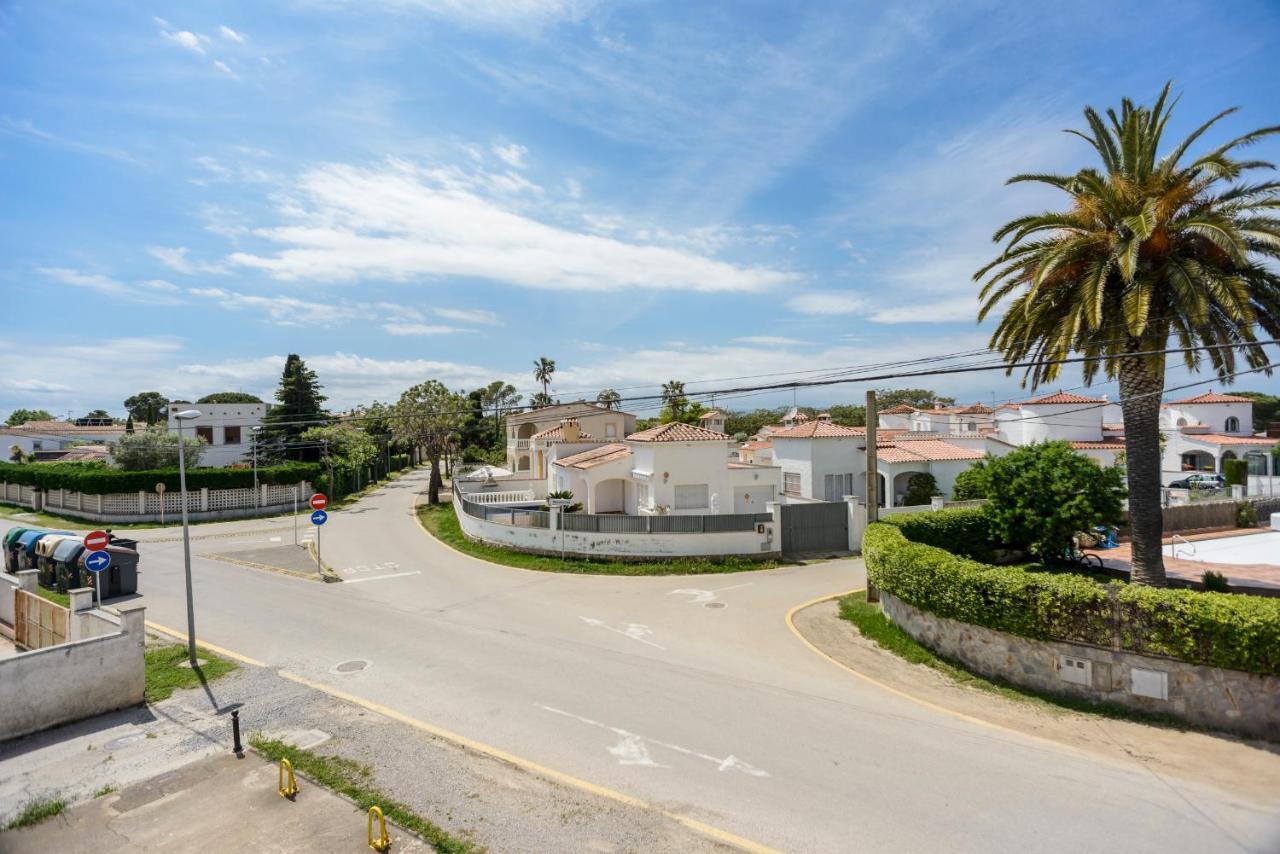 Apartmán Sant Mori Empuriabrava Exteriér fotografie