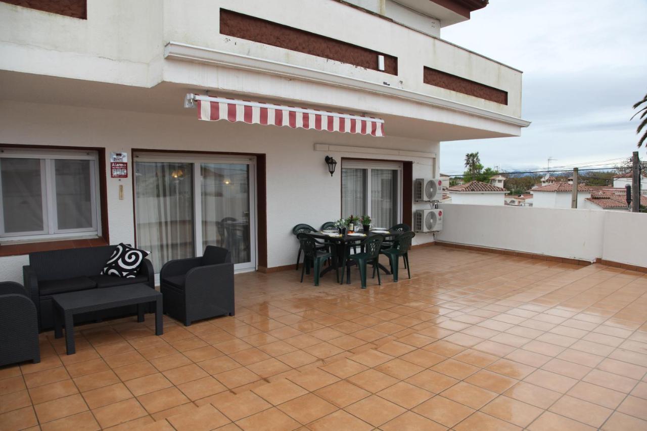 Apartmán Sant Mori Empuriabrava Exteriér fotografie